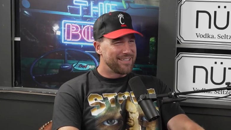 Travis Kelce Reveals the 'Craziest Part' About Dating Taylor Swift